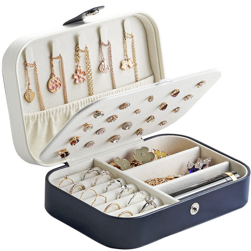 Portable jewelry box