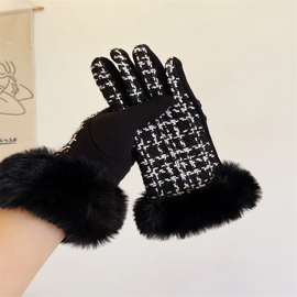(Buy 1 Get 1) Women Casual Fleece Warm Outdoor Cycling Gloves