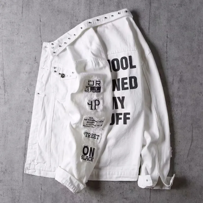 Men Casual Letter Print Multi-Pocket Rivet Button Loose Denim Jacket