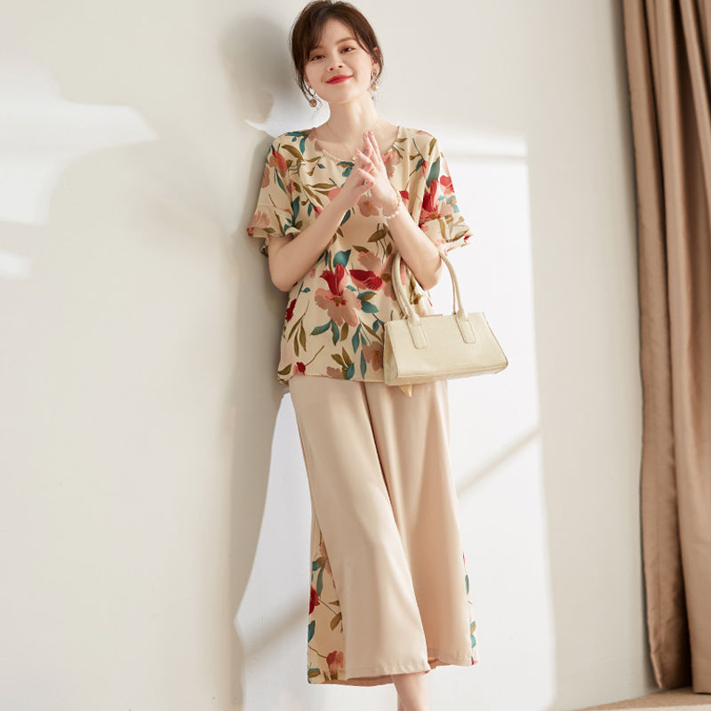 Women Summer Elegant Floral Short Sleeve Blouse And Loose Cropped Pants Office Chic Set