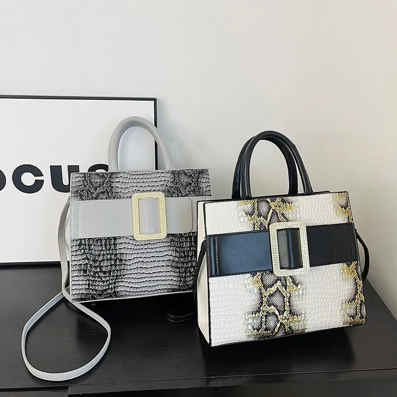 Women Retro Fashion Crocodile Print Large Capacity Handle Shoulder Bag