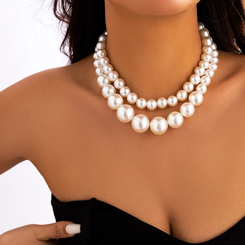 Exaggerated Multilayer Pearl Necklace