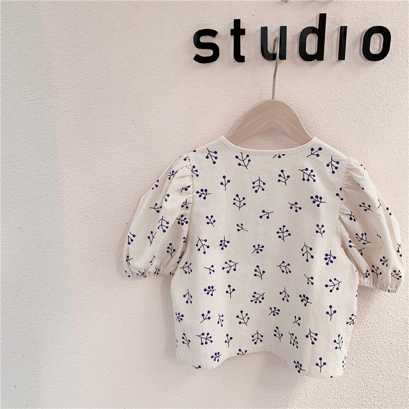 Girls Basic Puff Sleeve Single-Breasted All Over Print Blouse