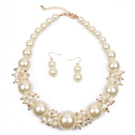 Women Elegant Imitation Pearl Beaded Princess Necklace Earrings Set