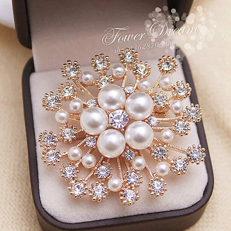 Women Fashion Pearl Snowflake Floral Rhinestone Brooch