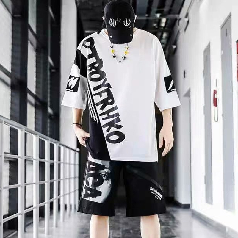 Men Casual Half Sleeve Round Neck Letter Printed T-Shirt And Shorts Two-Piece Set