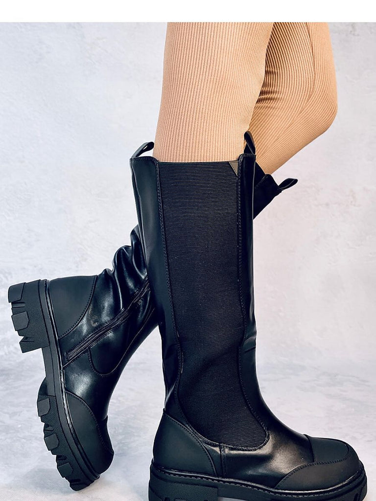 Officer boots Inello