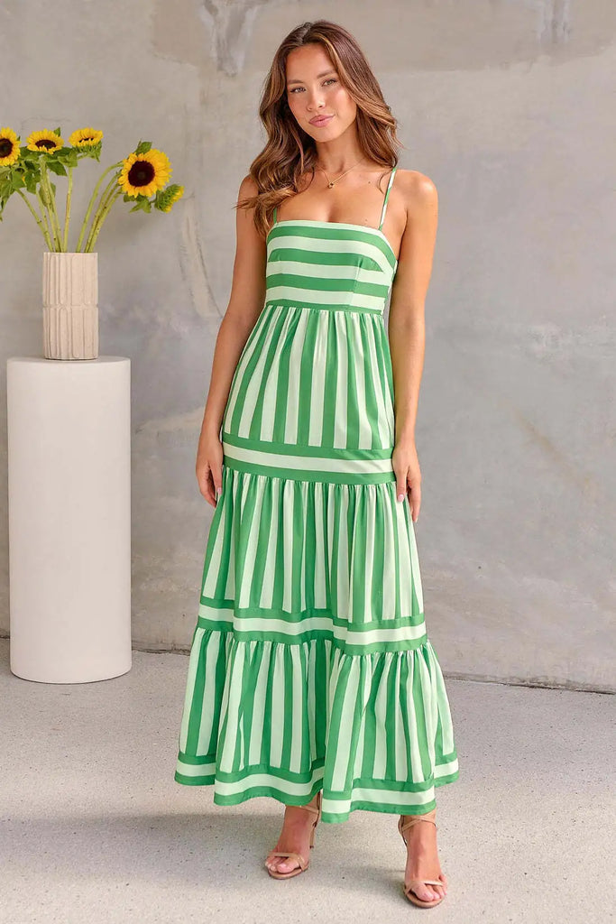 Summer Women Fashion Casual Stripe Printed Strap Backless Pocket Maxi Dress