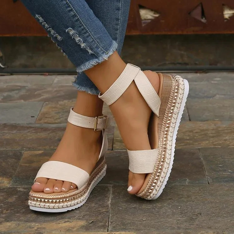 Summer Women Fashion Plus Size Hemp Rope Bottom Belt Buckle Thick-Soled Sandals