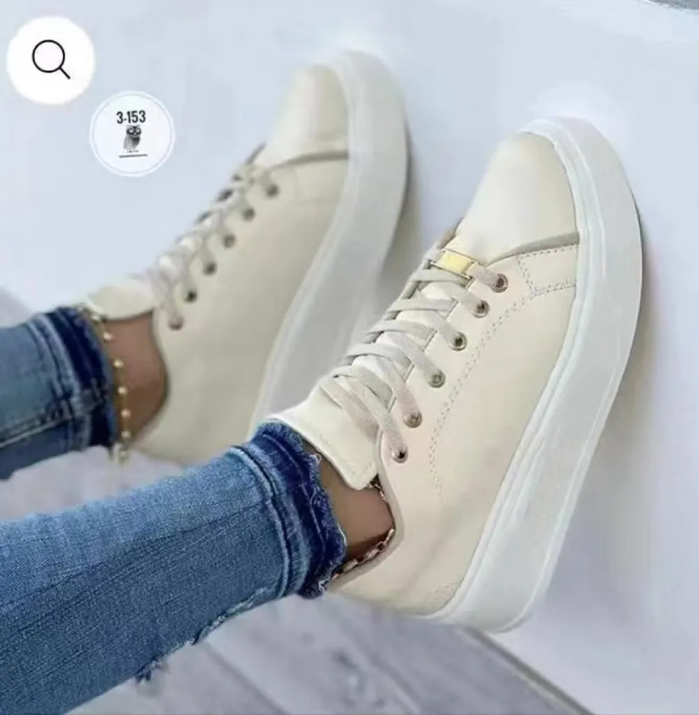 Women Fashion Plus Size Casual Solid Color Round-Head Lace-Up Sneakers