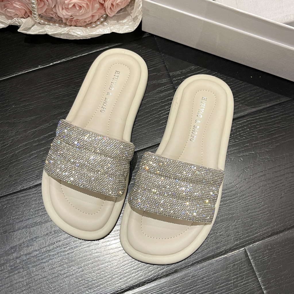 Women Fashion Casual Rhinestone Round Toe Flat Slippers