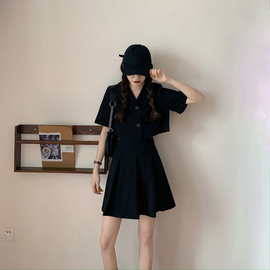 Summer Fashion Young Women All Black Short Sleeve Blazer And Pleated Skirt Set