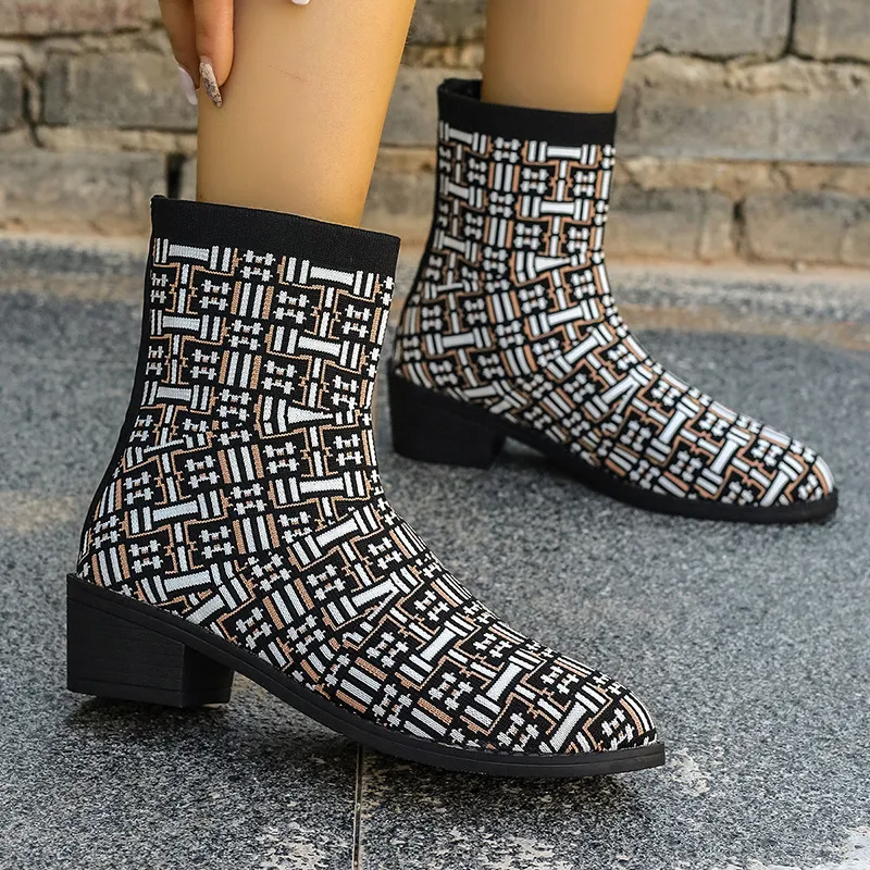 Women Simple Plus Size Fashion Print Pointed Toe Short Boots