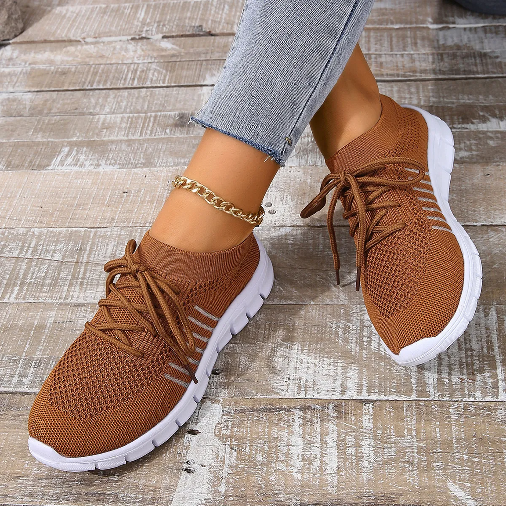 Women Casual Plus Size Solid Color Mesh Breathable Flat Sneakers