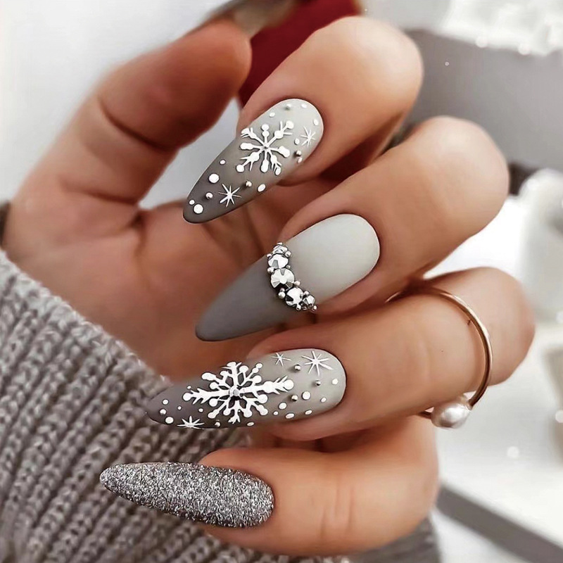 ( Buy 1 Get 2 )  Women Fashion Christmas Snowflake Removable False Nails