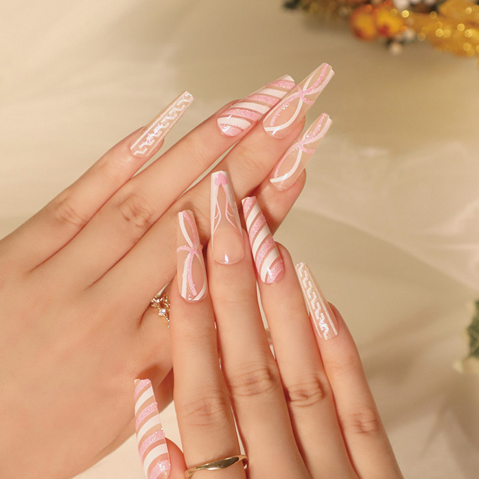 ( Buy 1 Get 2 ) Women Fashion Cartoon Christmas Tree Snowflake Wearable False Nails