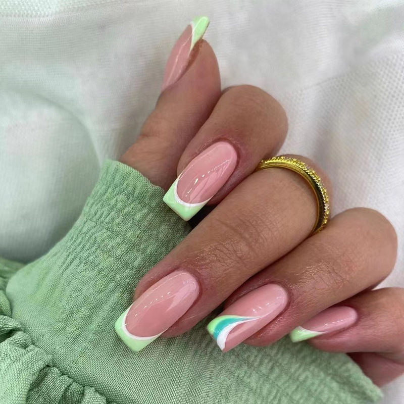 ( Buy 1 Get 2 ) Women Fashion Green And White Stitching Wavy Wearable False Nails