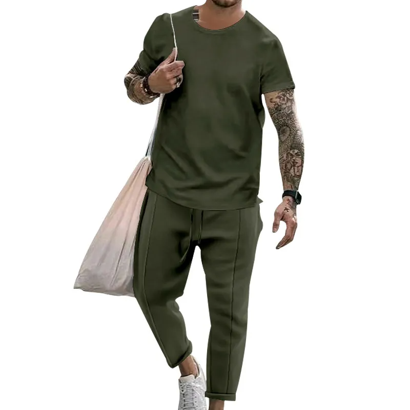Men Casual Round Neck Short-Sleeved Solid Color T-Shirt And Trousers Two-Piece Set