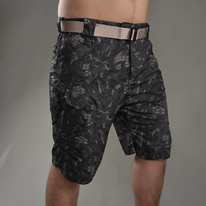 Men Casual Outdoor Solid Color Multi-Pocket Mid-Waist Plus Size Loose Shorts