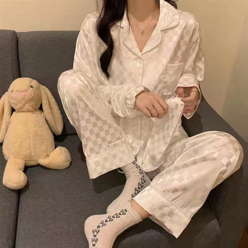 Cozy Pajamas Women Plaid Ice Silk Long-Sleeved Two-Piece Sleep Loungewear