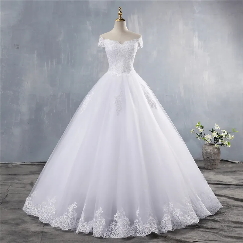 White Ivory Lace Appliques Ball Gown Off The Shoulder Short Sleeves Bridal Dress Wedding Dresses