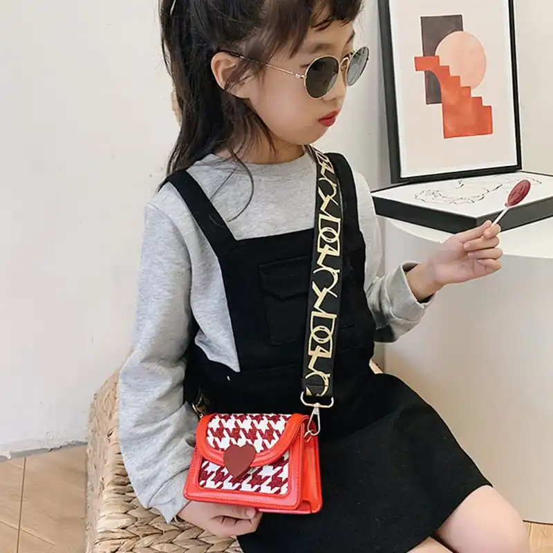 Girls Fashion Houndstooth Pattern Heart Decor Crossbody Bag