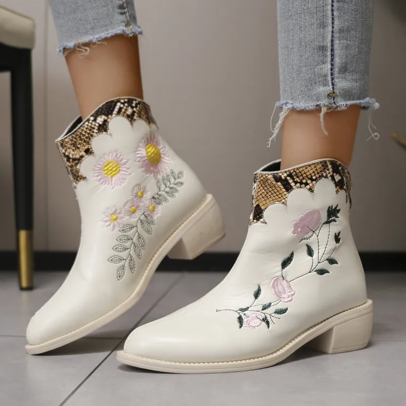 Women Fashion Plus Size Floral Embroidery Pointed Toe Short Boots