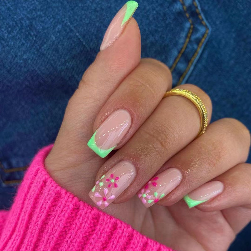 ( Buy 1 Get 2 ) Women Fashion Green Pink Floral Detachable False Nails