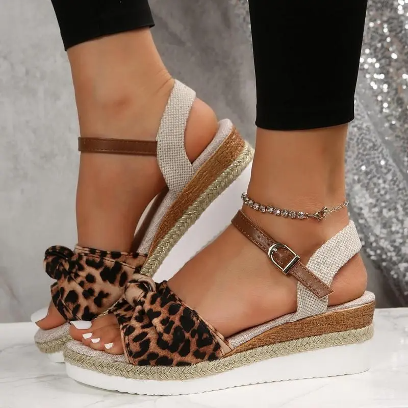 Women Fashion Plus Size Leopard Print One-Line Buckle Strap Round Toe Thick-Soled Sandals