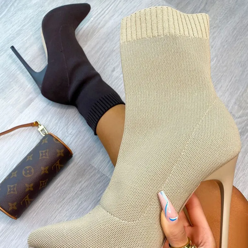 Women Plus Size Stitching Design Mid-Calf Boots