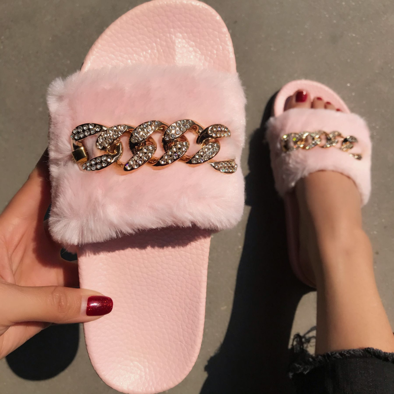 Women Leisure Plush Metal Chain Design Flats Slippers Shoes