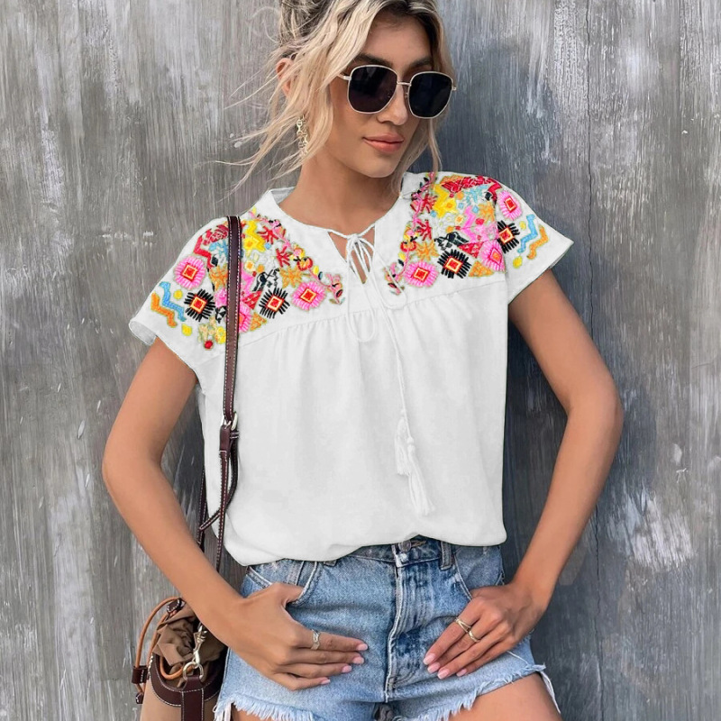 Women'S Fashion Embroidered V-Neck Shirt