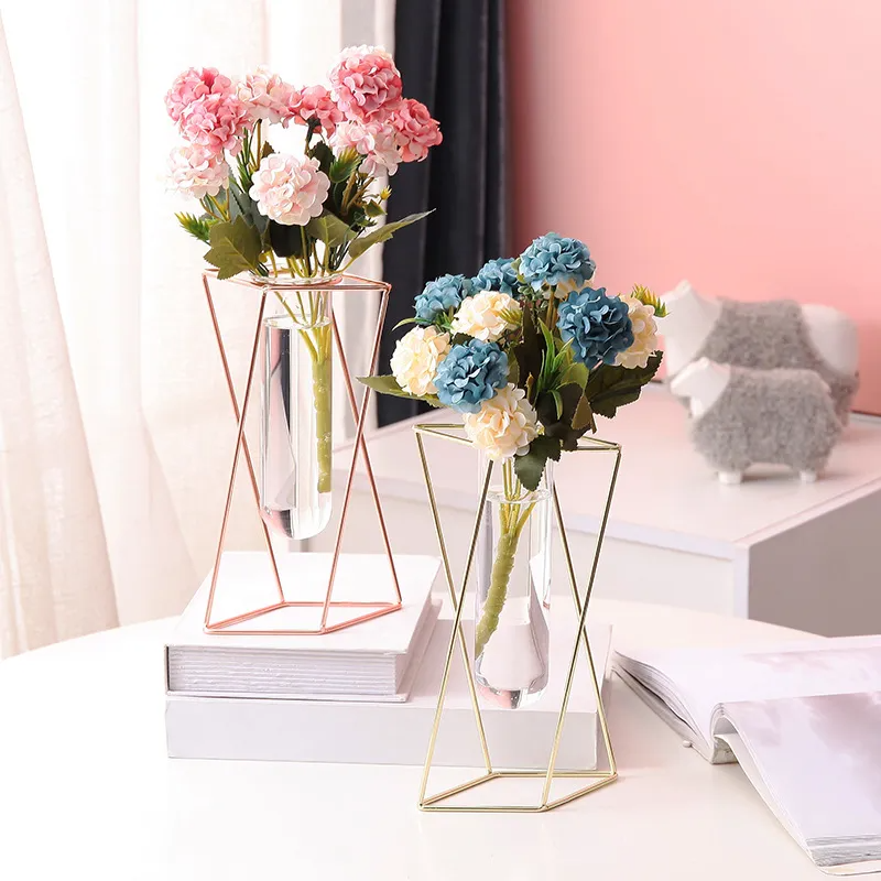 (Buy 1 Get 1) Creative Home Metal Geometric Vase Decoration