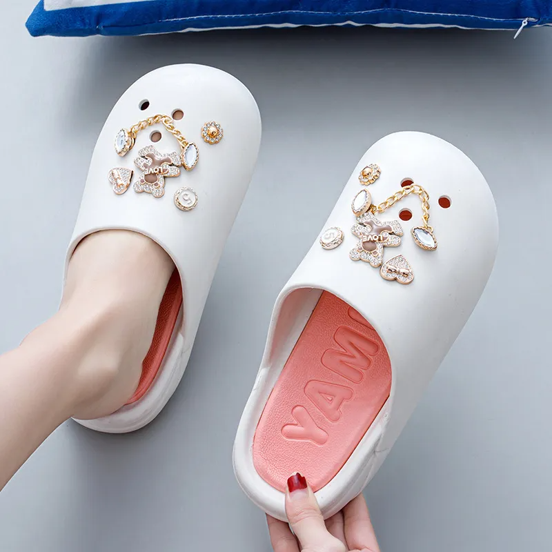 (Buy 1 Get 1) Women Fashionable Cute Flat Slippers