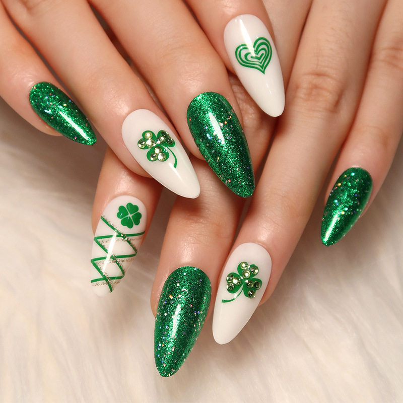 ( Buy 1 Get 2 ) Women Fashion Grass Green Glitter Love Heart False Nails