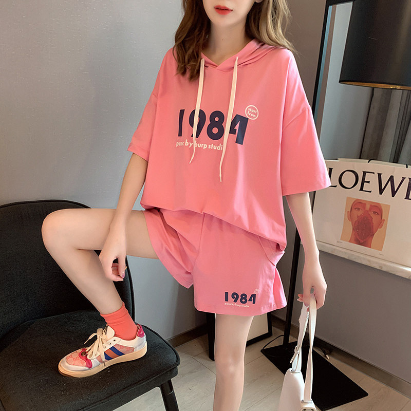 Casual Women Athleisure Summer Loose Fashion Short-Sleeved Hoodie And Shorts Two-Piece Set