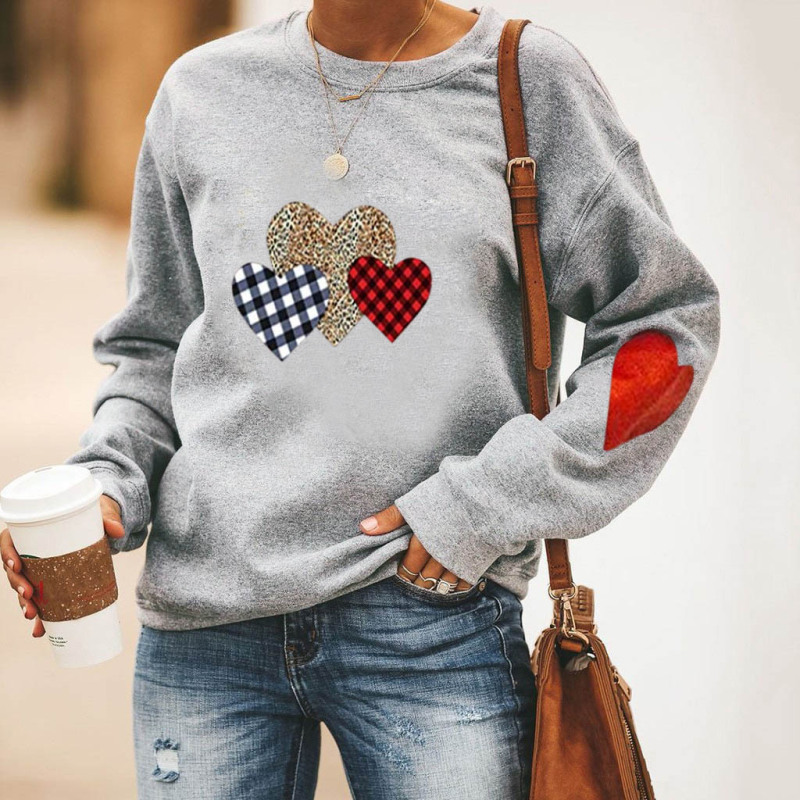 Women Casual Basic Heart Printed Round Neck Sweatshirt