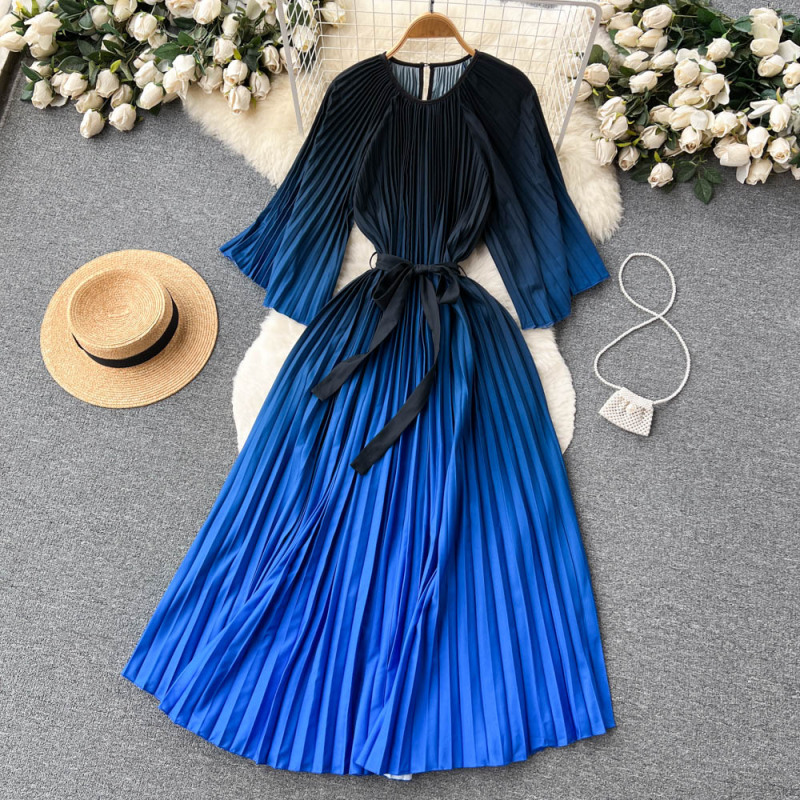 Women Casual Elegant Retro Loose Round Neck Cropped Sleeve Creased Lace-Up Gradient Color Pleated Dress