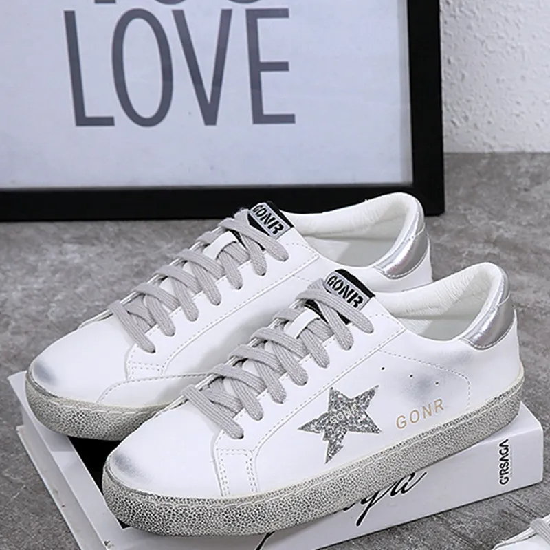 Women Fashion Casual Plus Size Star Round Toe Sneakers