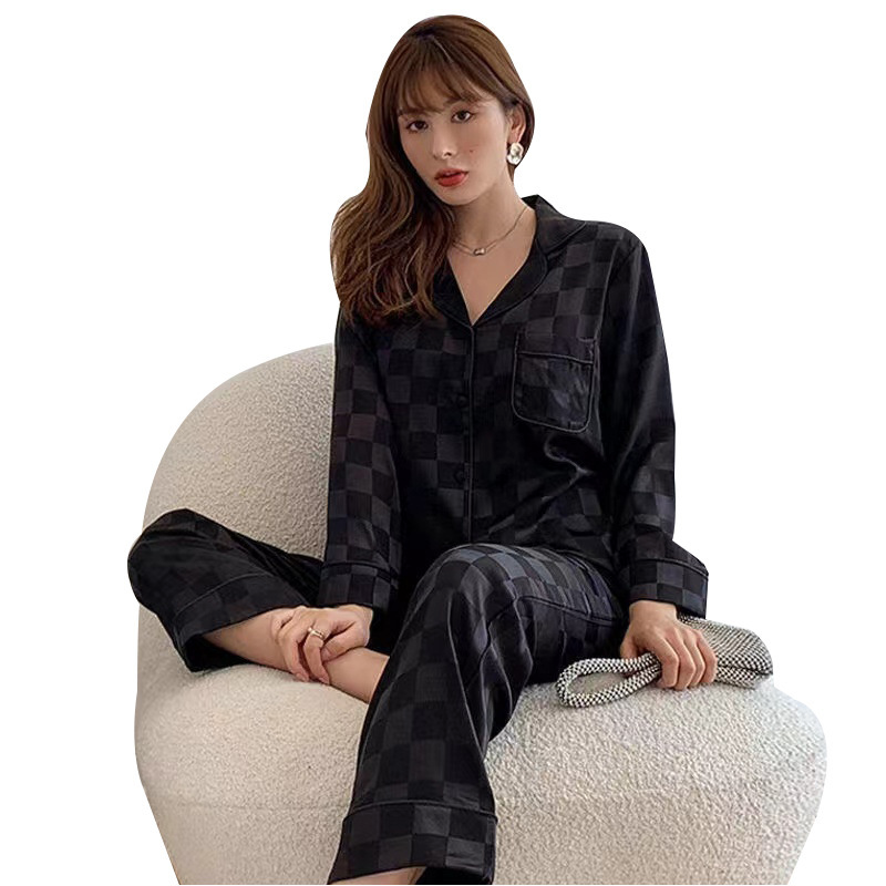 Cozy Pajamas Women Plaid Ice Silk Long-Sleeved Two-Piece Sleep Loungewear