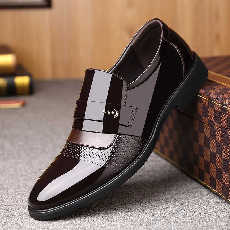 Men'S Fashion Solid Color Toe Shiny Leather Shoes