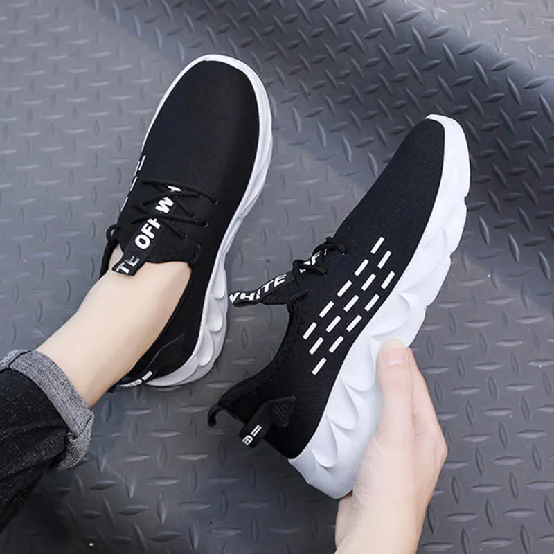 (Buy 1 Get 1) Men Casual Stripe Versatile Ventilated Mesh Cloth Lace-Up Platform Sports Shoes