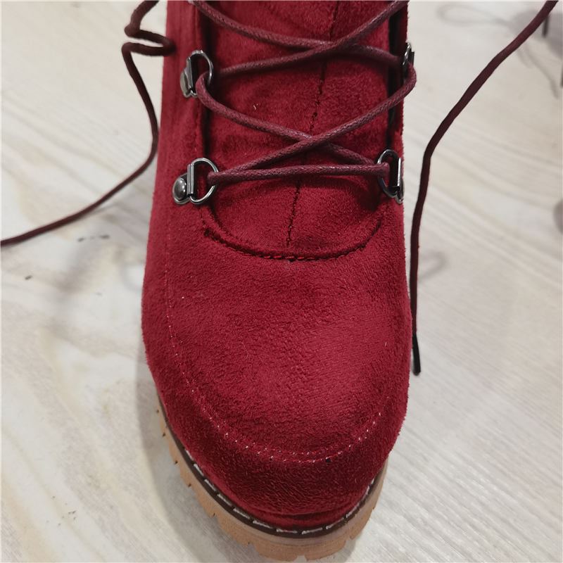 Women Bigger Sizes Lace-Up Design Heeled Martin Boots