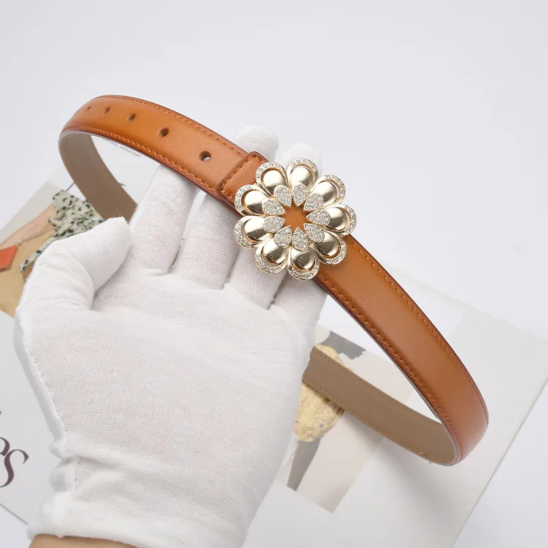 Women'S Casual Fashion Rhinestone Flower Alloy Pin Buckle Leather Belt