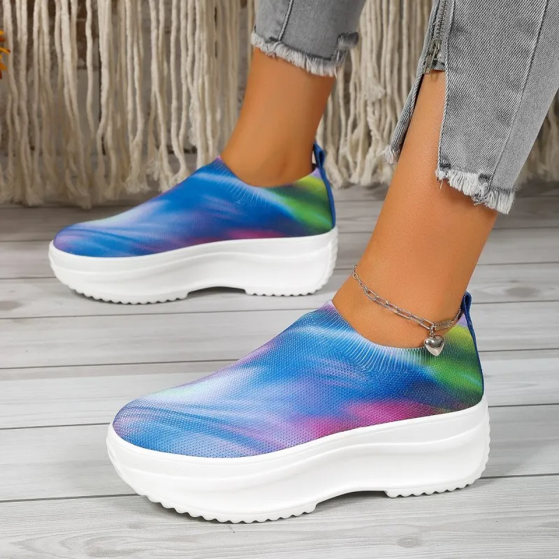 Women Fashion Plus Size Casual Thick-Soled Round-Toed Multicolor Fly-Woven Sneakers