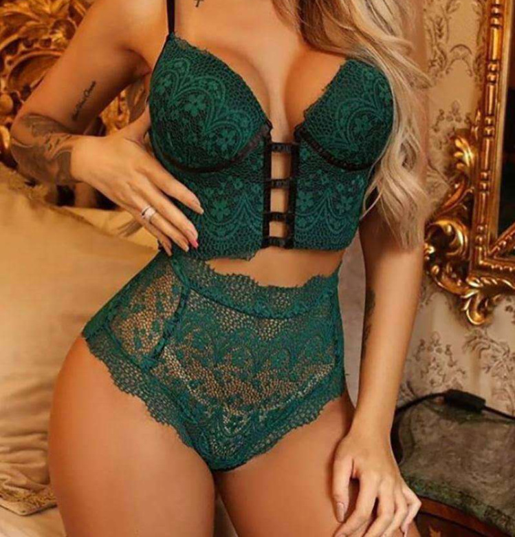 Women Sexy High Elastic Mesh See-Through Fashion Lace Patchwork Bra And Panty Lingerie Set