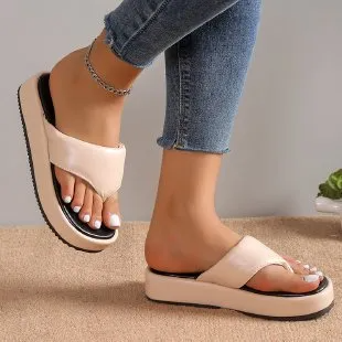 Women Fashion Casual Plus Size Thick-Soled Round Toe Thong Slippers