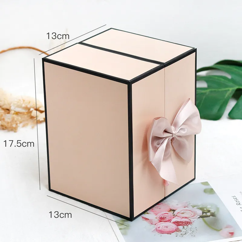 (Buy 1 Get 1) Valentine Day Cartoon Three Roses Bear Crown Jewelry Storage Box