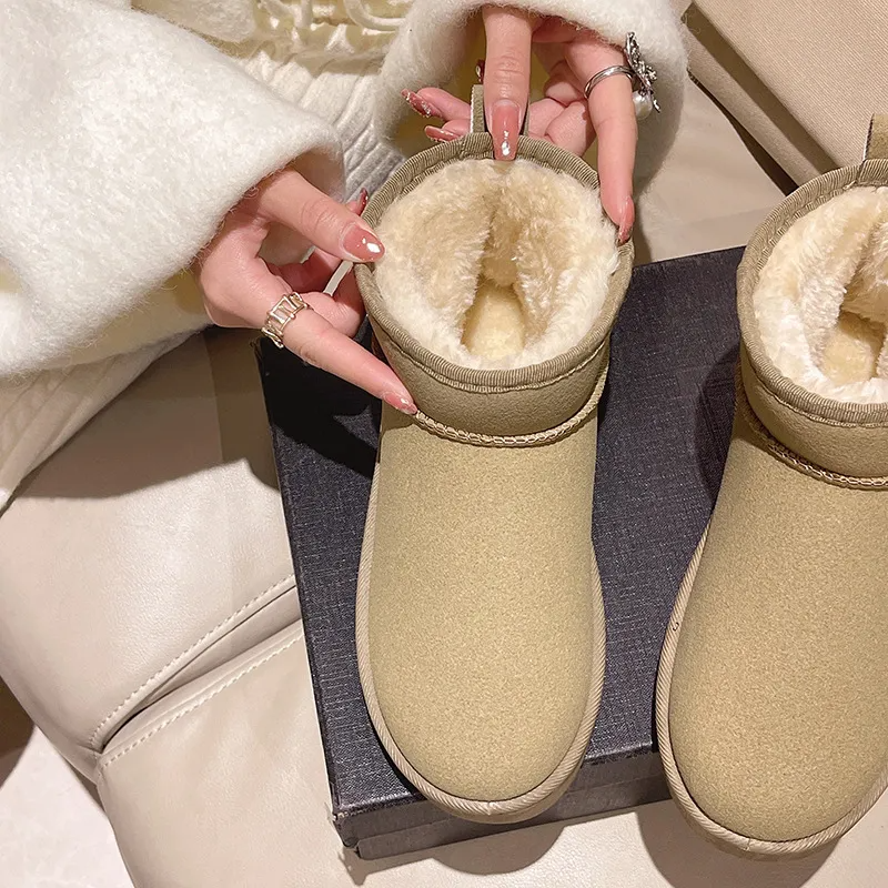 Women Winter Fashion Simple Solid Color Round Toe Flat Fleece-Lined Warm Snow Boots