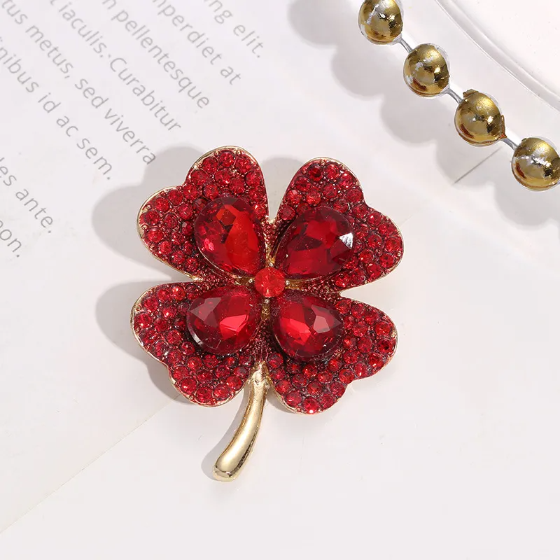 (Buy 1 Get 2) Women Fashion Rhinestone Hollow Imitation Pearl Four-Leaf Clover Metal Brooches